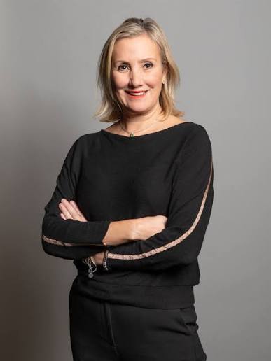 英国文化媒体体育委员会主席Caroline Dinenage议员